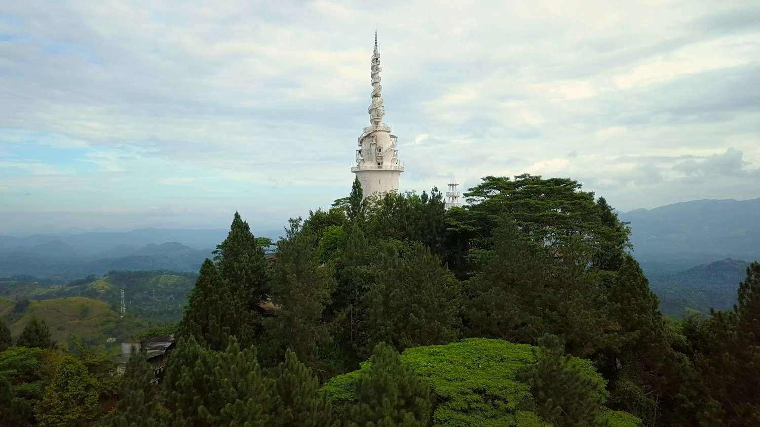 ambuluwawa tower top hill lush footage 085250135 prevstill